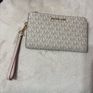 Michael Kors Monogram Cream Wristlet